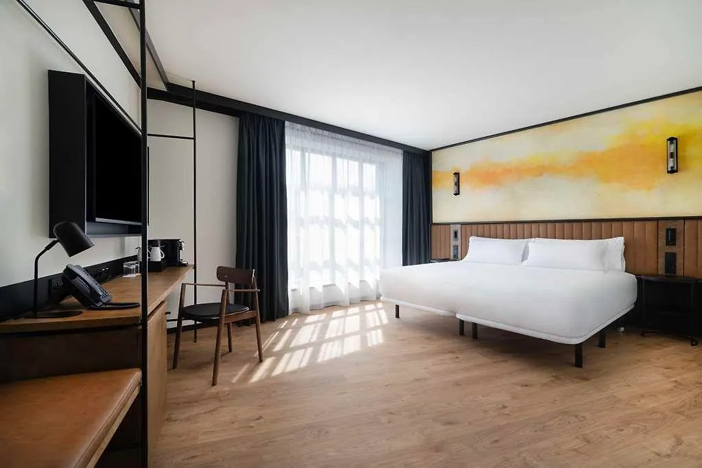 Barcelo Warsaw Powisle Hotel