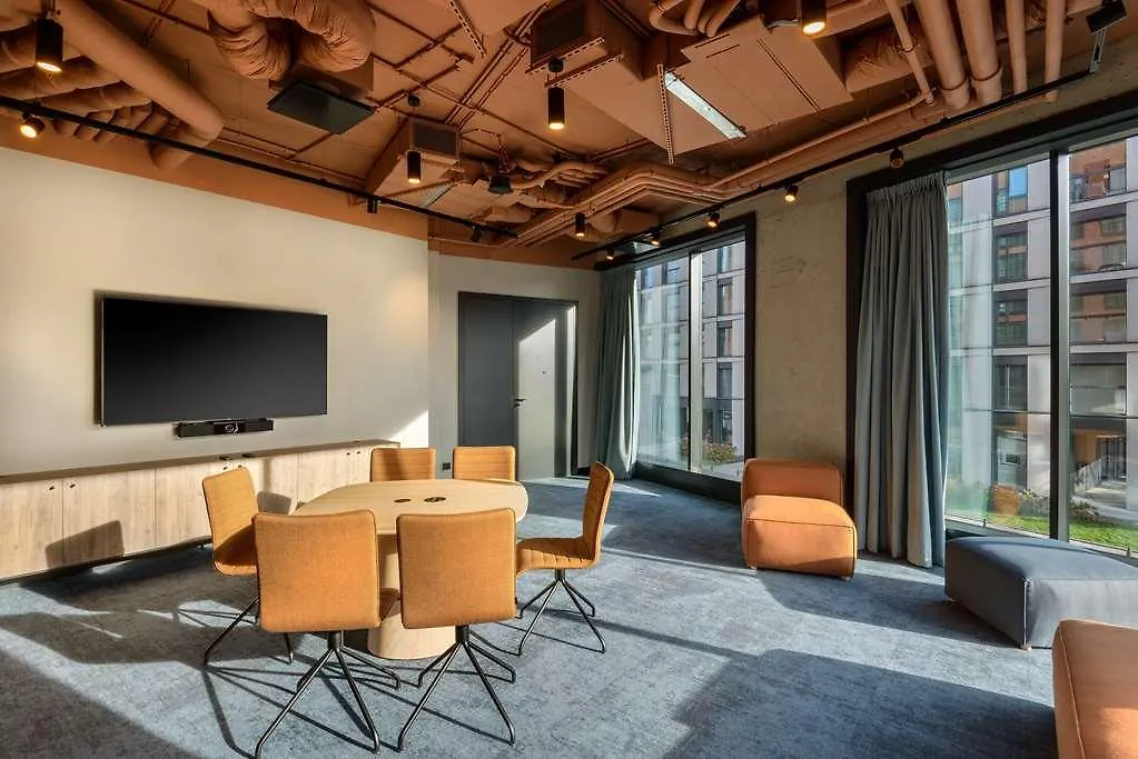 Barcelo Warsaw Powisle Hotel