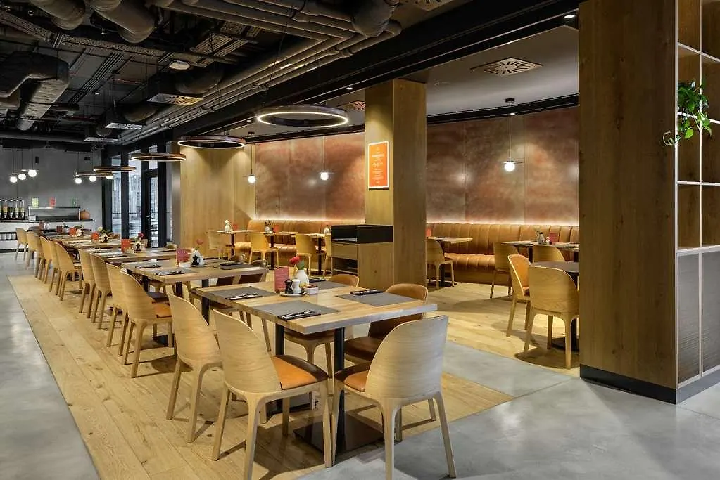 Barcelo Warsaw Powisle Hotel