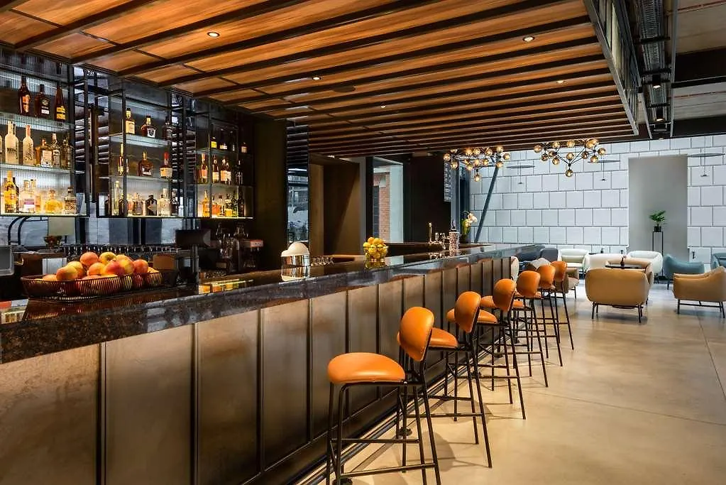 Barcelo Warsaw Powisle Hotel